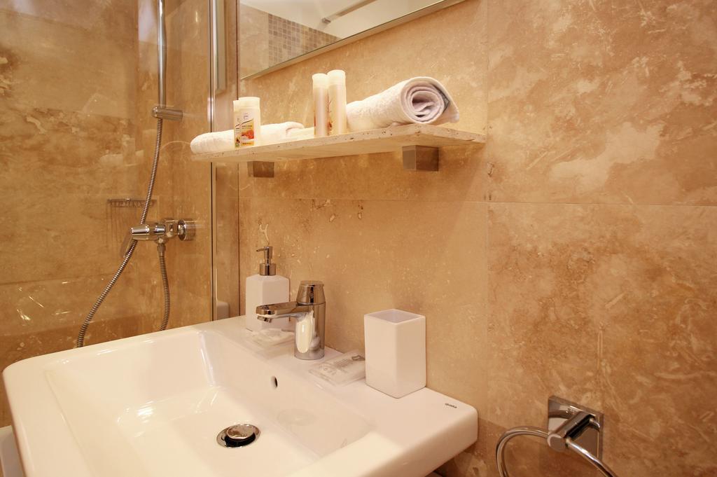 Studio Old Town Bukarest Kültér fotó