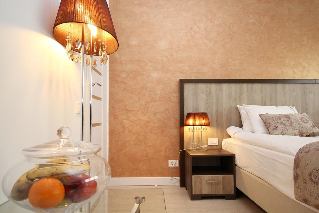 Studio Old Town Bukarest Kültér fotó
