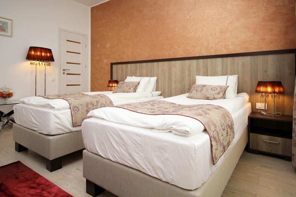 Studio Old Town Bukarest Kültér fotó